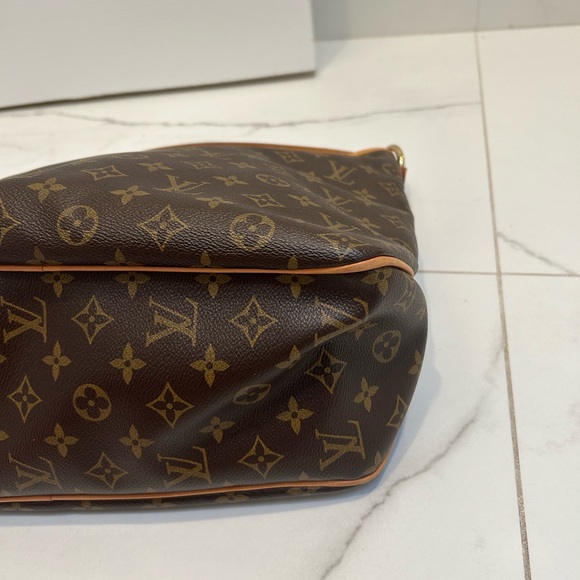 Louis Vuitton Brown Monogram Hobo Bag - Picture 4 of 8